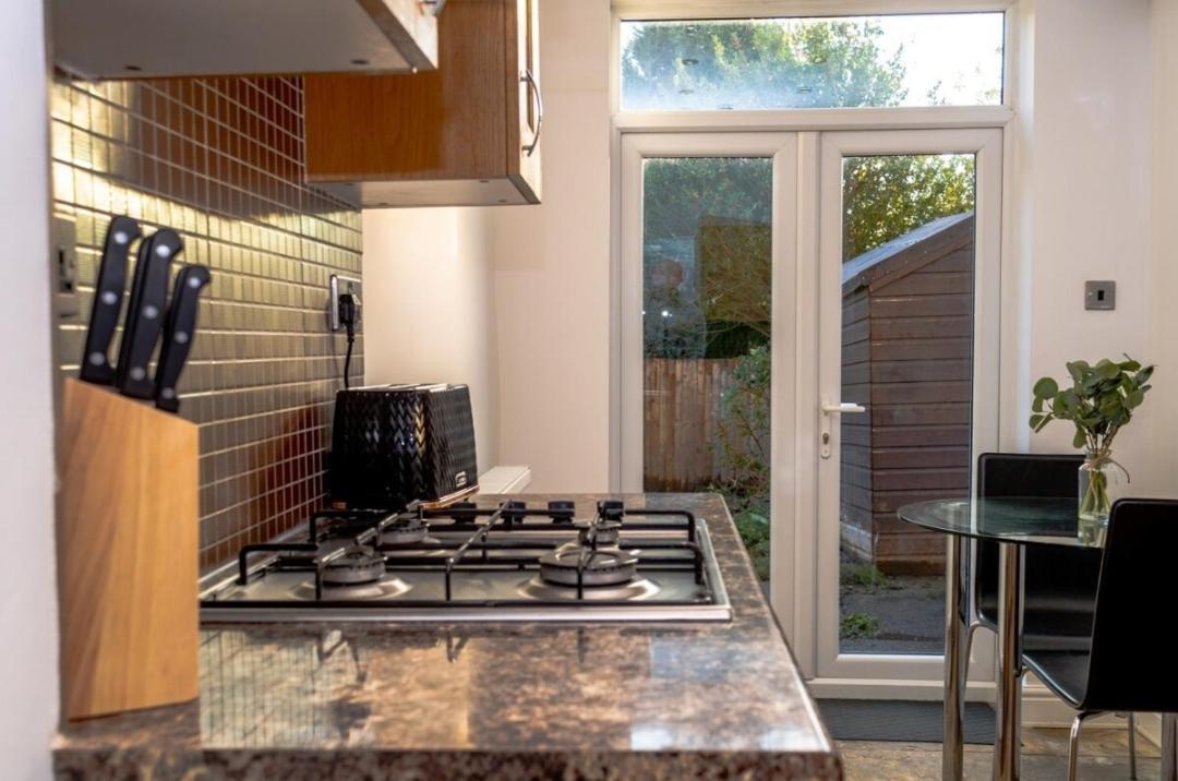 Charming York House- Walking Distance To Town Centreヴィラ エクステリア 写真